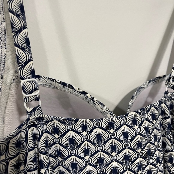 Bond-Eye Navy White Print One Piece Swimsuit Adjustable Strap 10 - Picture 4 of 7